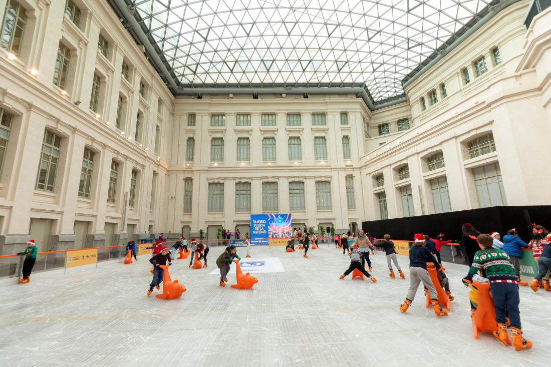 Pista de hielo de Cibeles