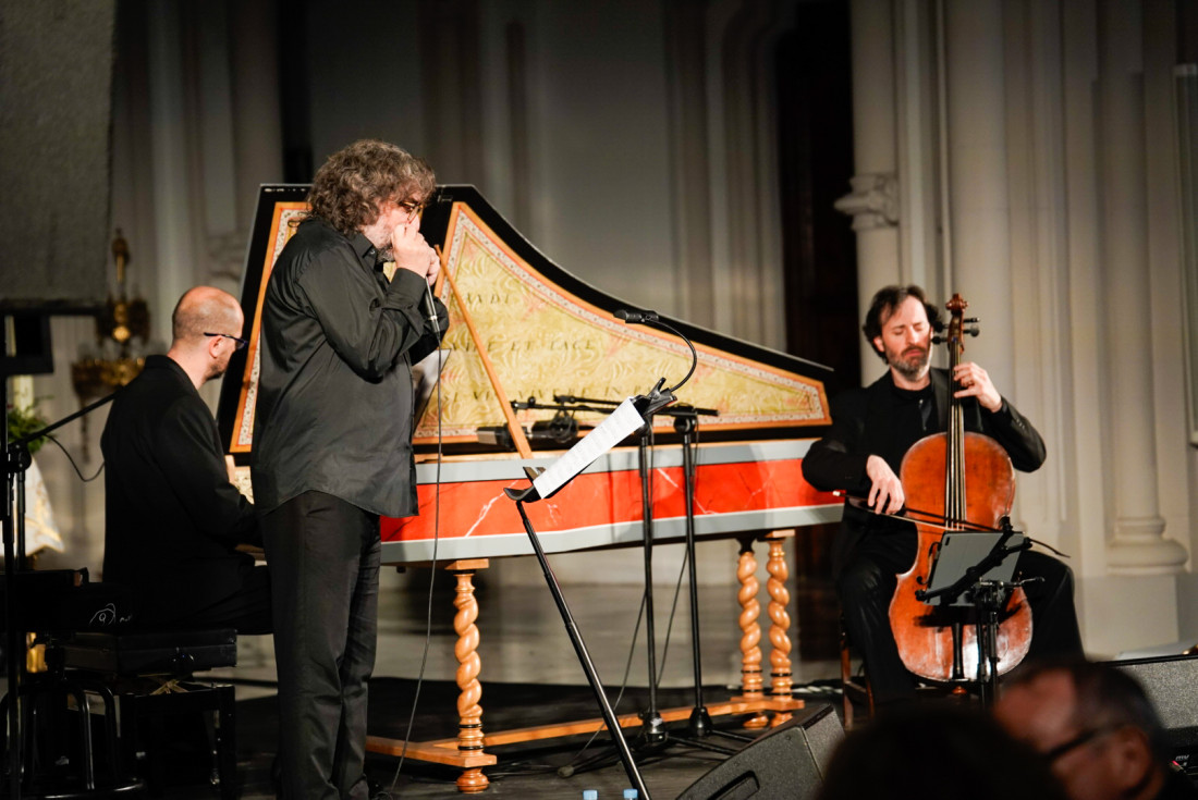 Concierto de Harmonica Baroque Ensemble TrioConcierto de Harmonica Baroque Ensemble Trio